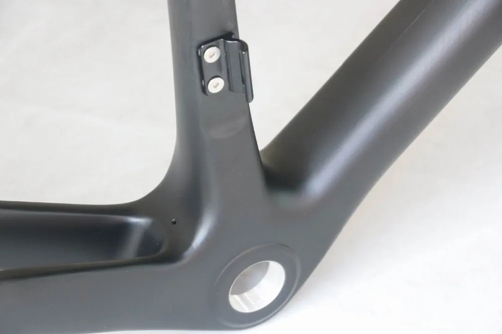 Top Chameleon paint full carbon bike parts frame,carbon road bike frame FM208 , carbon aero road frame Di2 OEM ODM carbon bicycle 11 Top Chameleon paint full carbon bike parts frame,carbon road bike frame FM208 , carbon aero road frame Di2 OEM ODM carbon bicycle 11
