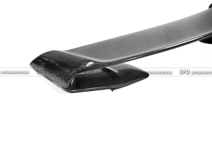 R35 GTR OEM Rear Spoiler(8)-1