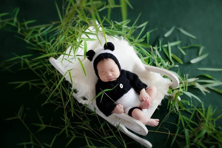 

Newborn photography props chair baby photo baby hundred days children photography creative rocking chair props