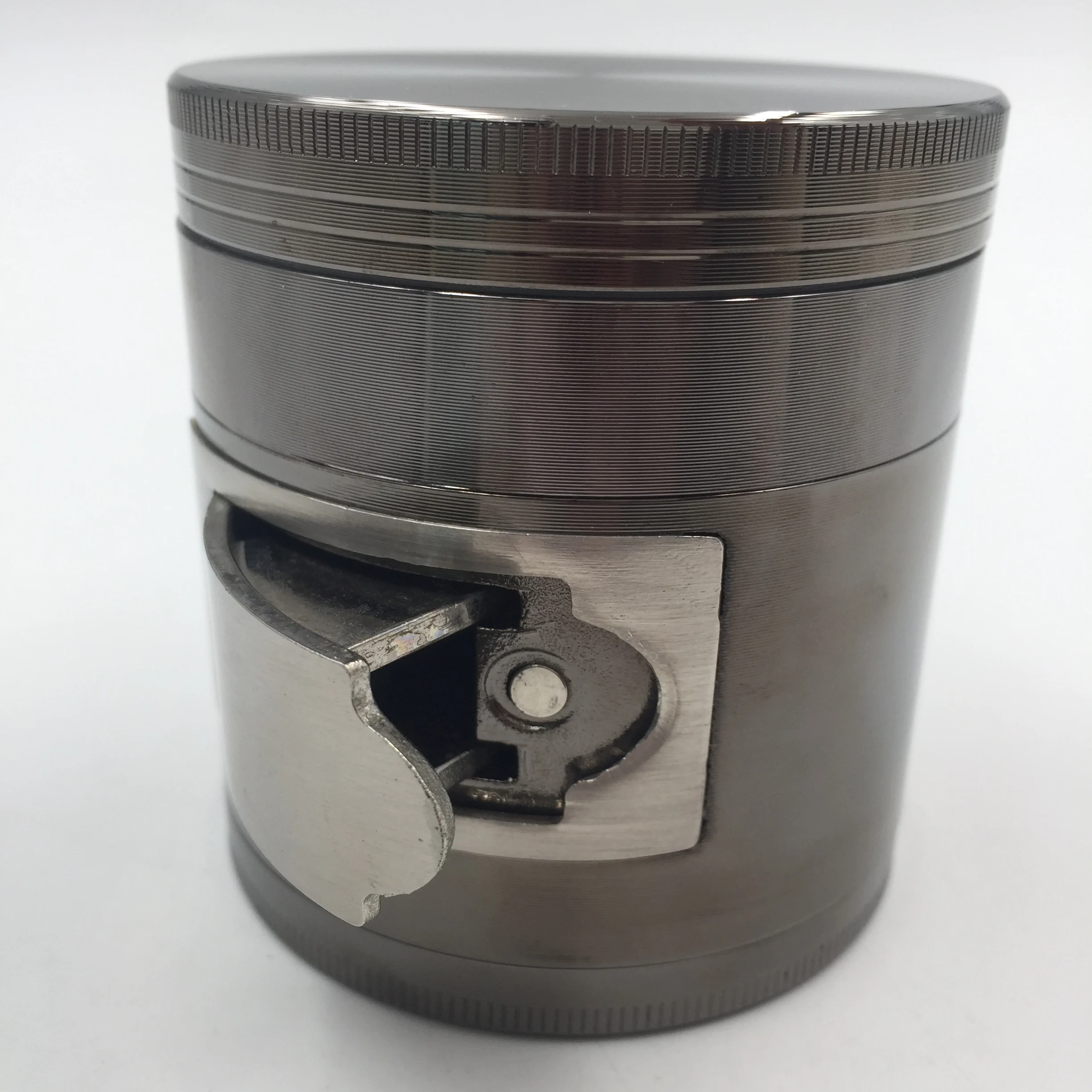 Metal Herb Weed Grinder Tobacco Cigarettes 56*63mm 4Parts Zinc Alloy Chicha Shihsa Coffee Mill