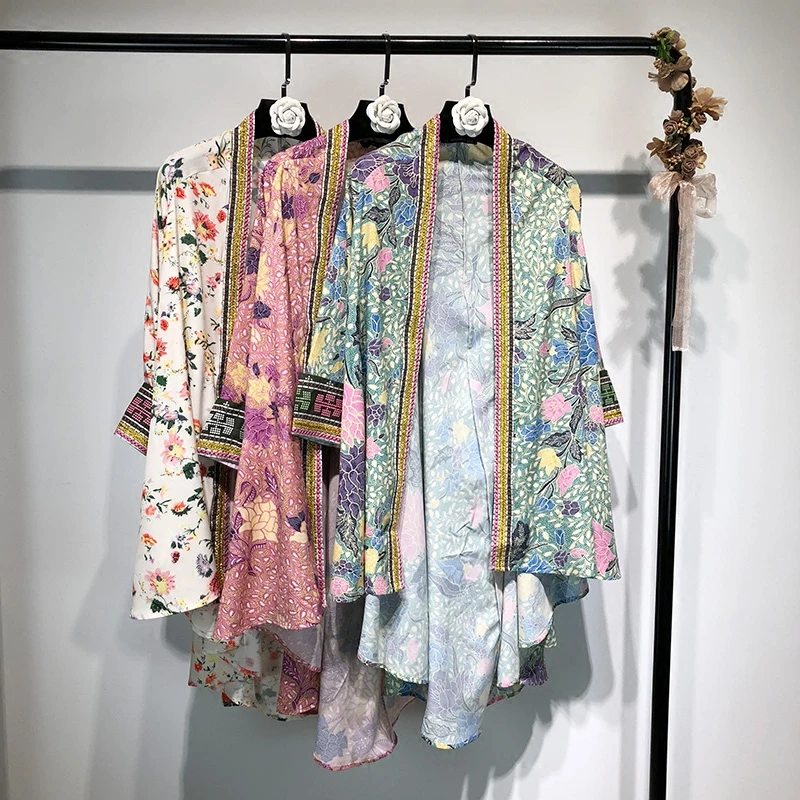 

2018 Summer Bohe Floral Print Irregular Chiffon Kimonos Women Beach Kimonos Sunscreen Floral Chiffon Tops Embroidery Kimonos