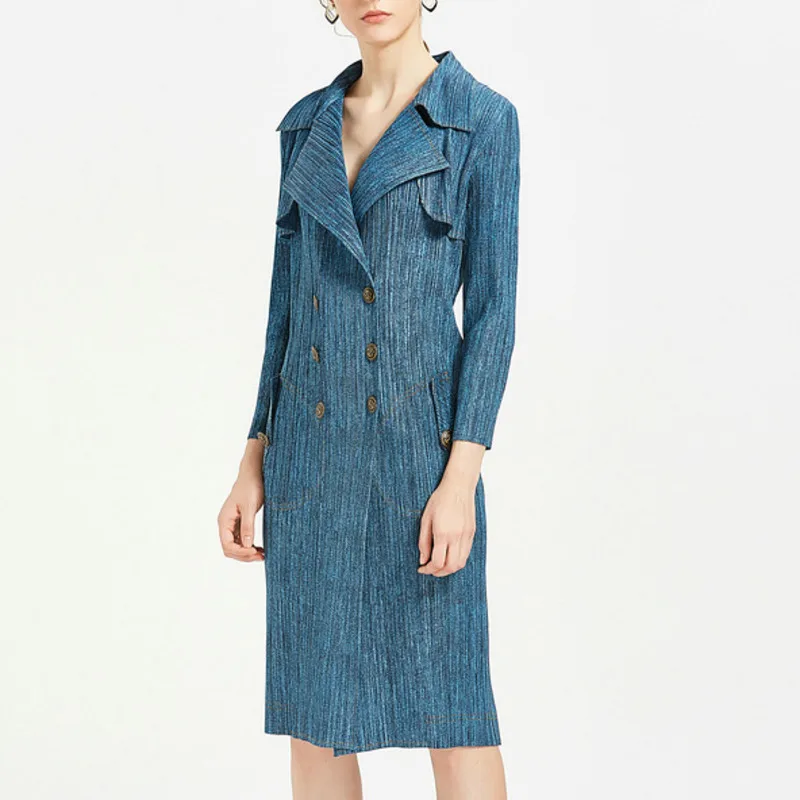 

LANMREM 2019 Autumn And Winter New Casual Fashion Women Loose Plus Lapel Denim Printing Double-breasted Long Windbreaker TC877