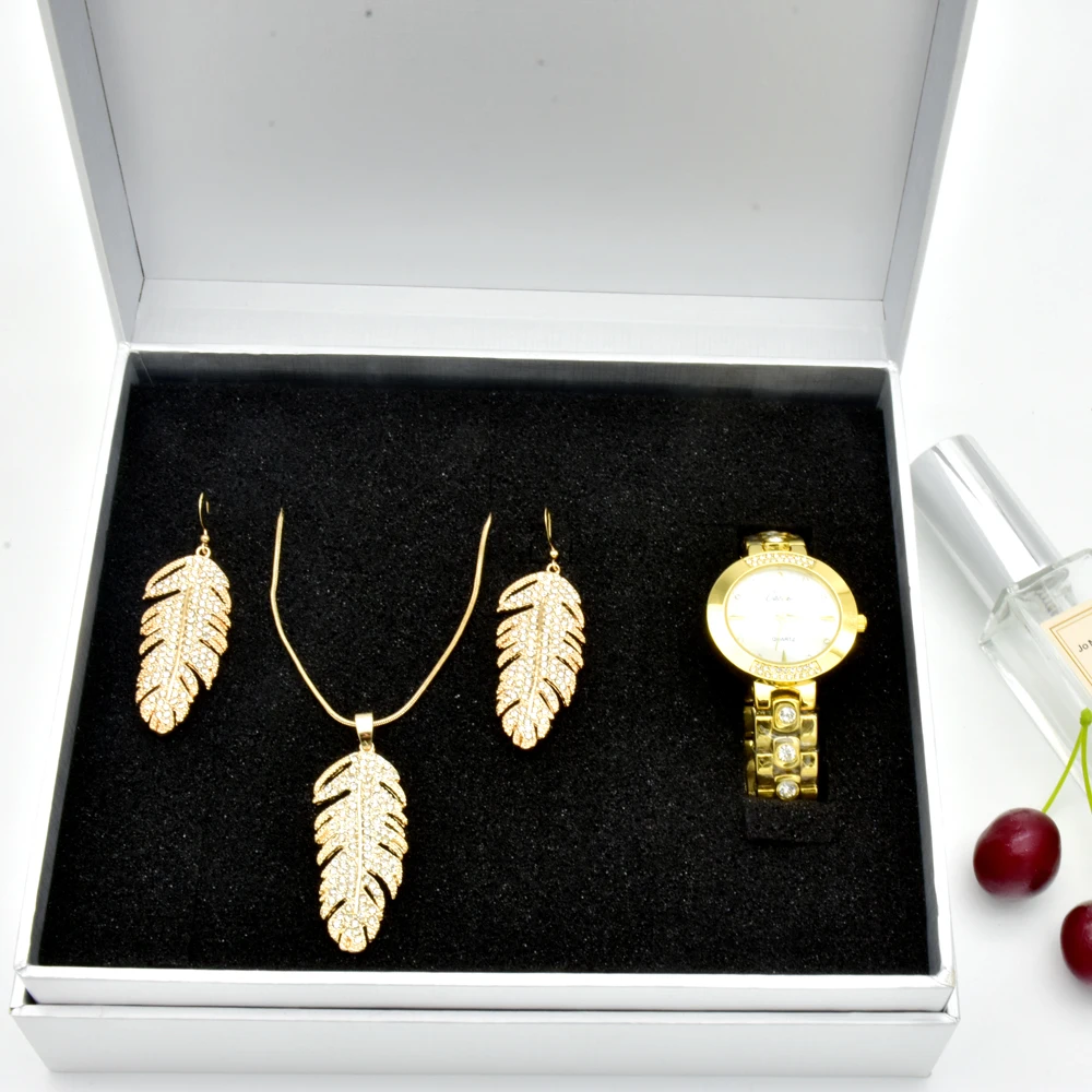 

Woman Quartz Watch Gift Box Set Girl Birthday Gift High Quality Fashion Valentine's Day Gift Golden Silver New Year's Gift