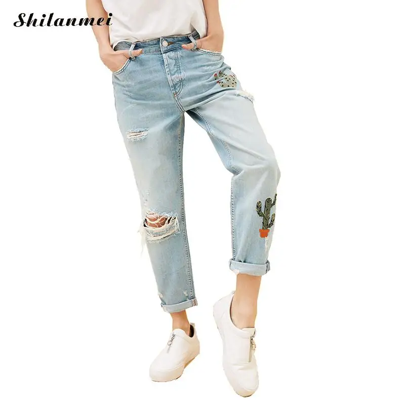 

Embroidered Jeans Woman 2017 New Brand Spring Straight Jeans Women Ripped Jeans Flowers Denim Women Casual Pants Ladies Vaqueros