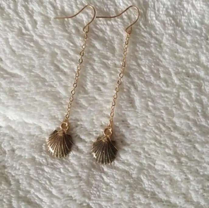 ED 0367 2018 hot new bohemian fairy tale retro alloy shell shape tassel earrings summer beach wind female best gift 1 piece | Украшения и