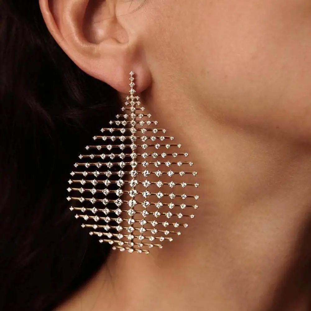 

Elegant Women Hollow Rhinestone Drop Pendant Earrings Party Banquet Jewelry Gift