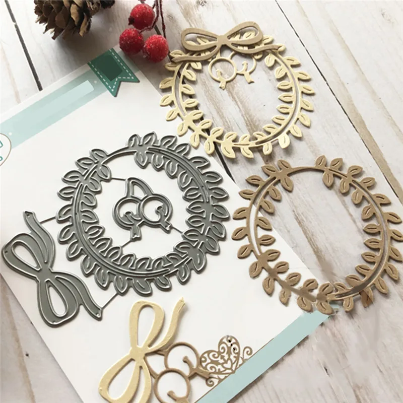 

GJCrafts Jingle Bells Wreath Metal Cutting Dies Scrapbooking DIY Craft Dies Album Embossing Die Cut New Dies for 2019 Decor
