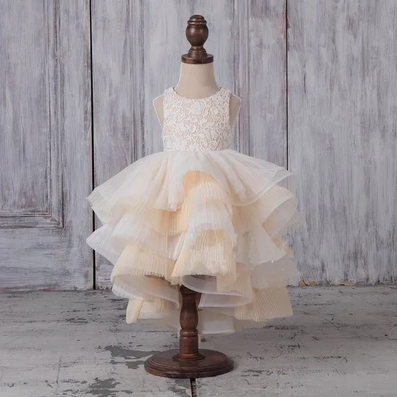 Flower Girl Dress Ivory White Lace Girls Dress High Low Beige Tulle Round Neck Ruffle Baby Party Dress Custom Made цена Flower Girl Dress Ivory White Lace Girls Dress High Low Beige Tulle Round Neck Ruffle Baby Party Dress Custom Made цены онлайн