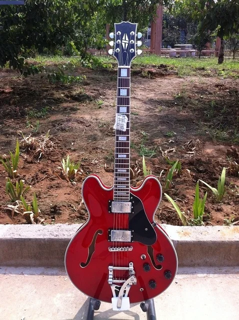 Cheap Free shipping  ES-335 semi hollow body electric guitar bigsby bridge grover tuner 