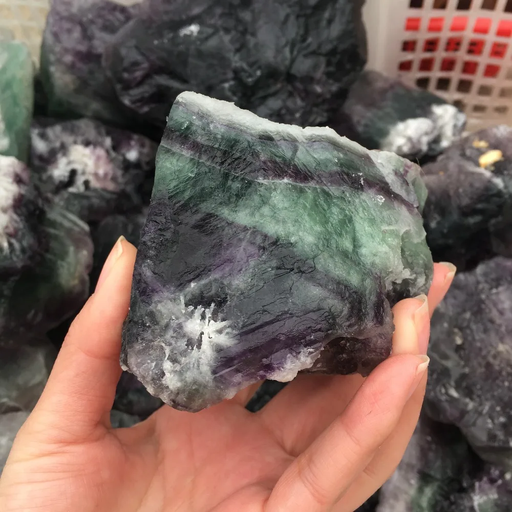 800-900 г Большой размер натуральный сырой зеленый флюорит необработанный камень натуральные кварцевые кристаллы минеральный энергетический камень для исцеления