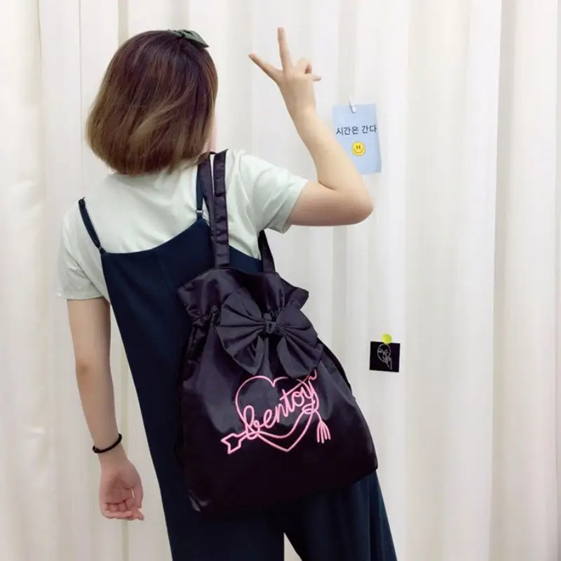 

Women Cartoon Love Embroidery Bow Versatile Messenger Drawstring Simple Sweet Shoulder Bag for Girls Travel Storage Package