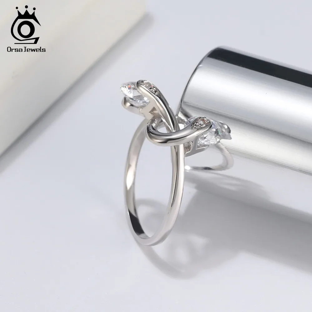 ORSA JEWELS Rings For Women AAA Cubic Zircon Gold-Color Twisted Ring Luxury Female Jewelry Wedding Gift New Arrivals OMR18