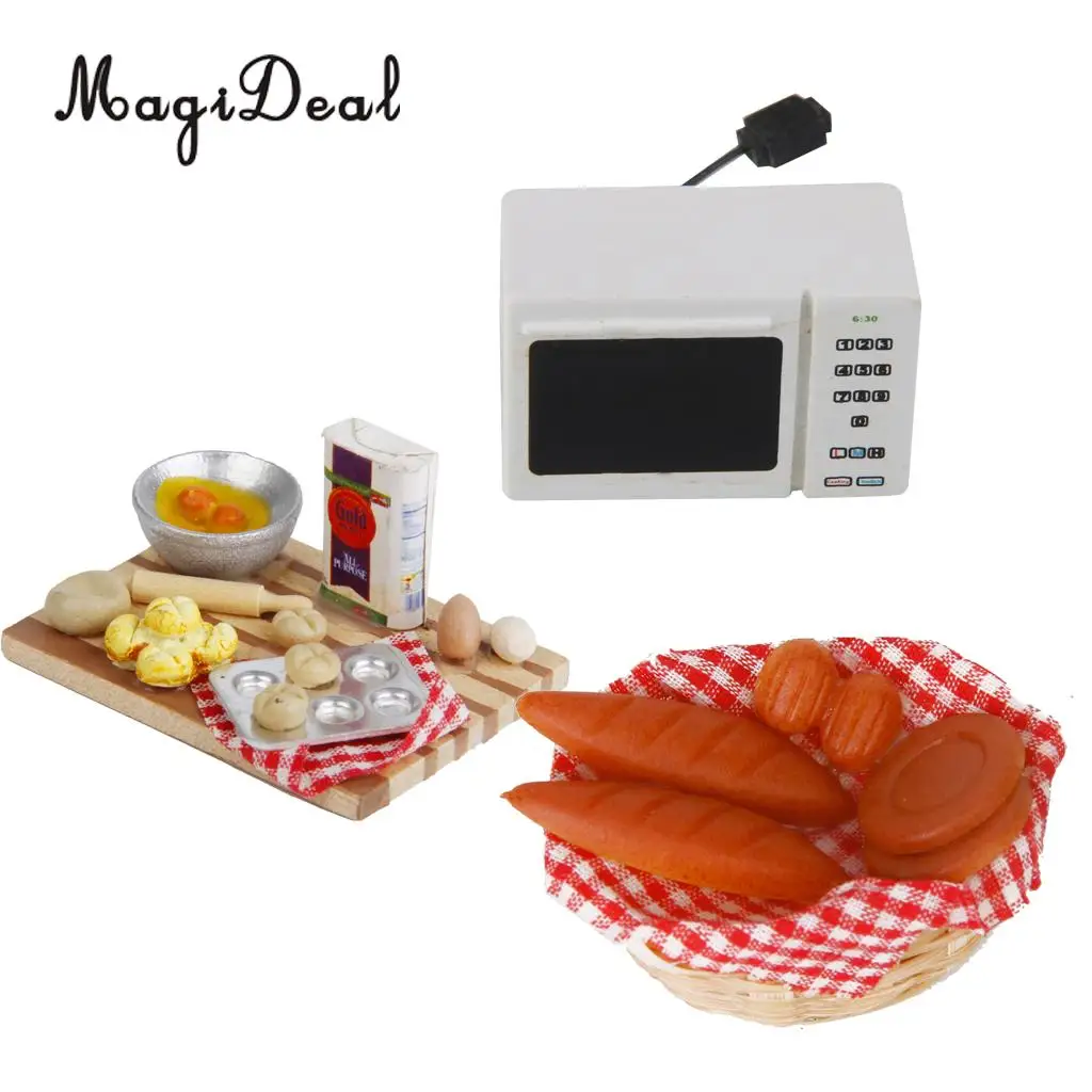 MagiDeal 1Pc Miniature Food Bread Toast with Basket Dollhouse Dining Room Bakery Pastry Kitchen Acc Pretend Play Toy