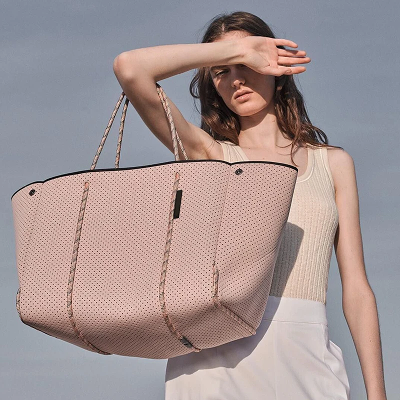 

Luxury Brand Women Leather Handbag Hollow Shopping Bag Casual Tote Bags Soft Female Big Capacity Messenger Shoulder Bag Female
