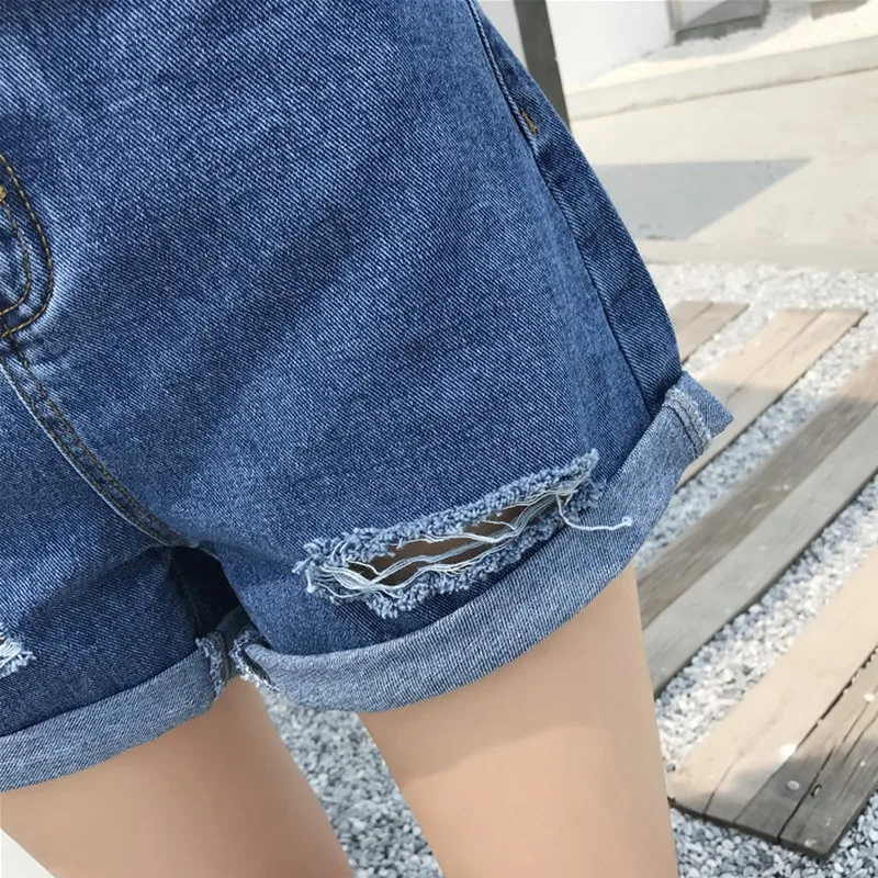 2019 Summer Streetwear Korean Style Loose High Waist Women Denim Shorts Vintage Hole Loose Curling Wide Leg Ladies Short Pants 2019 Summer Streetwear Korean Style Loose High Waist Women Denim Shorts Vintage Hole Loose Curling Wide Leg Ladies Short Pants