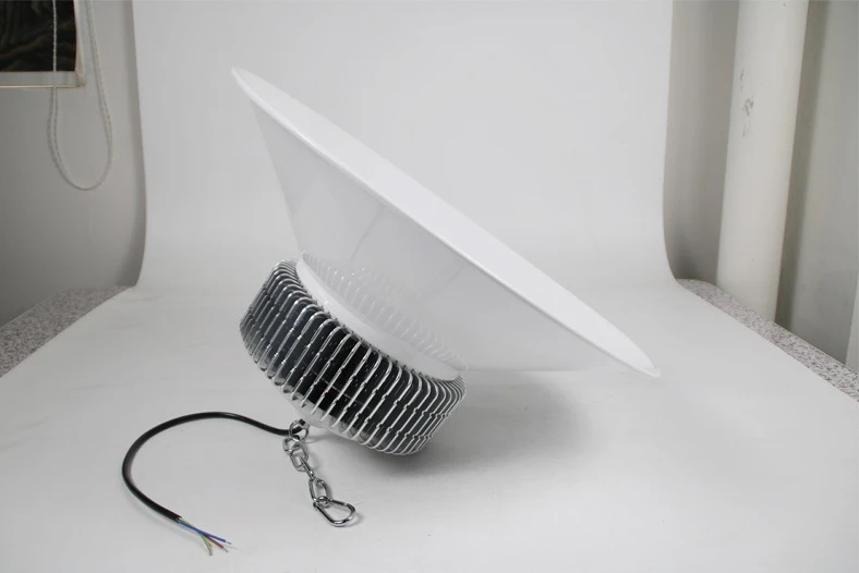 100w-7