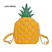 Fashion Summer New Flap Bag Pineapple Rhinestone Design Chains Rivet Cute Shoulder Crossbody Bag Funny Mini Women Messenger Bags
