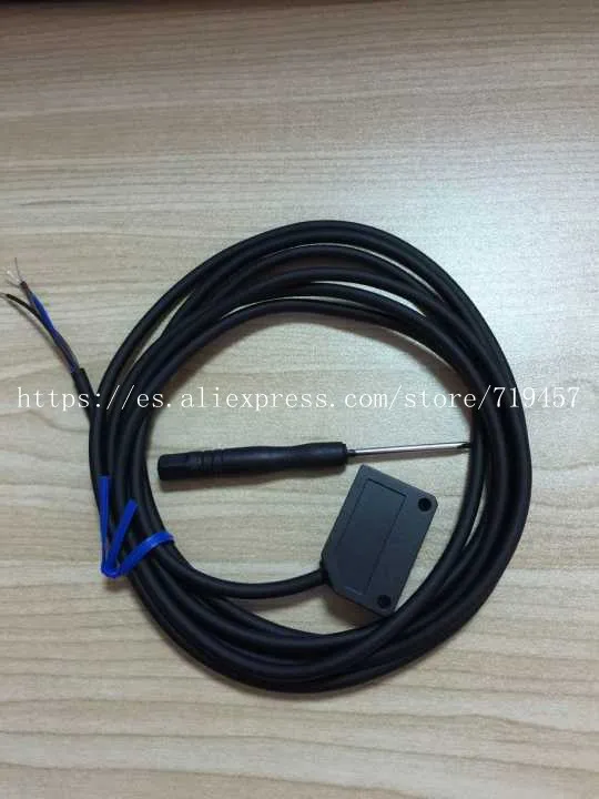 

FREE SHIPPING Q31 diffuse reflection laser switch lqd-31no induction distance 100MM dc 10-30v