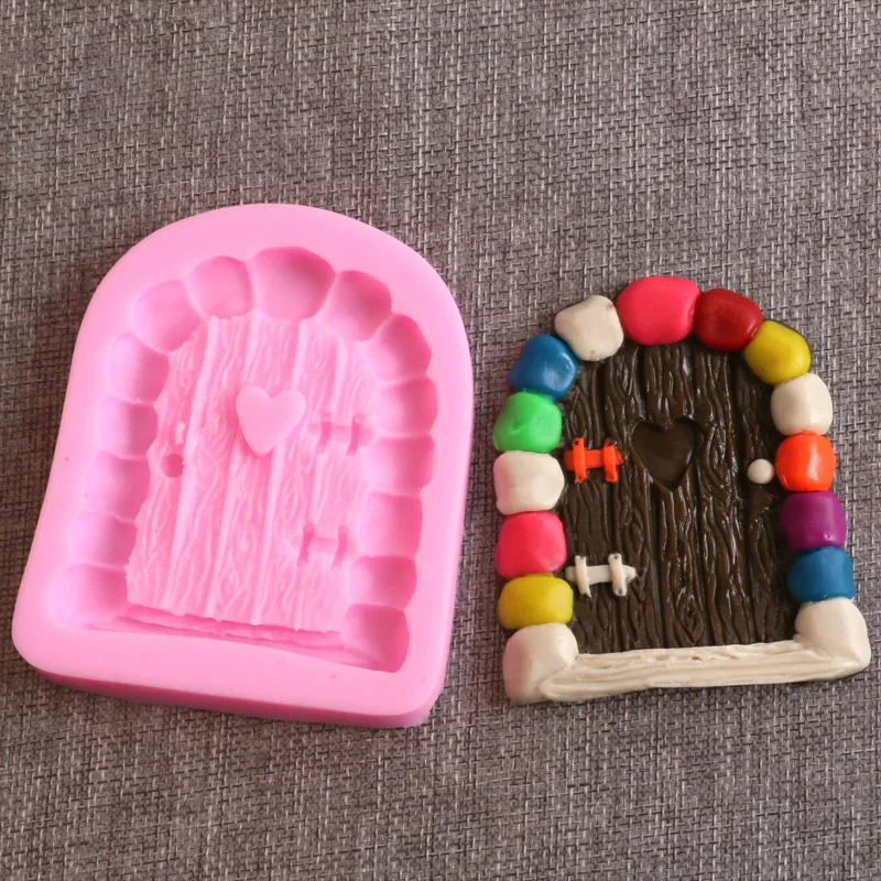 Facemile-Cartoon-Door-Fairy-Story-Shape-Silicone-House-Chocolate-Molds-Fondant-Cake-Decoration-Sugar-Craft-Tools (3)