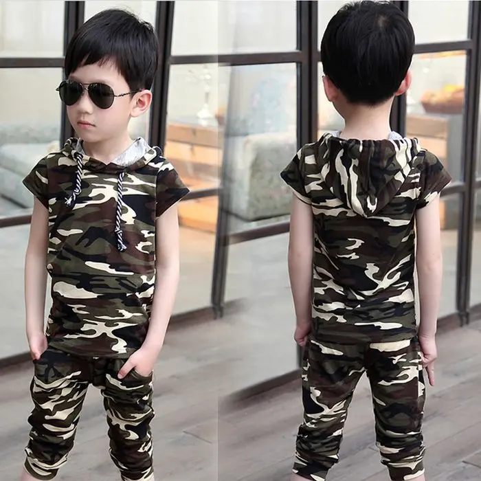 Детский летний Камуфляжный костюм для мальчиков топы с капюшоном для мальчиков+ короткие штаны детские комплекты из двух предметов для детей возрастом от 4 до 14 лет