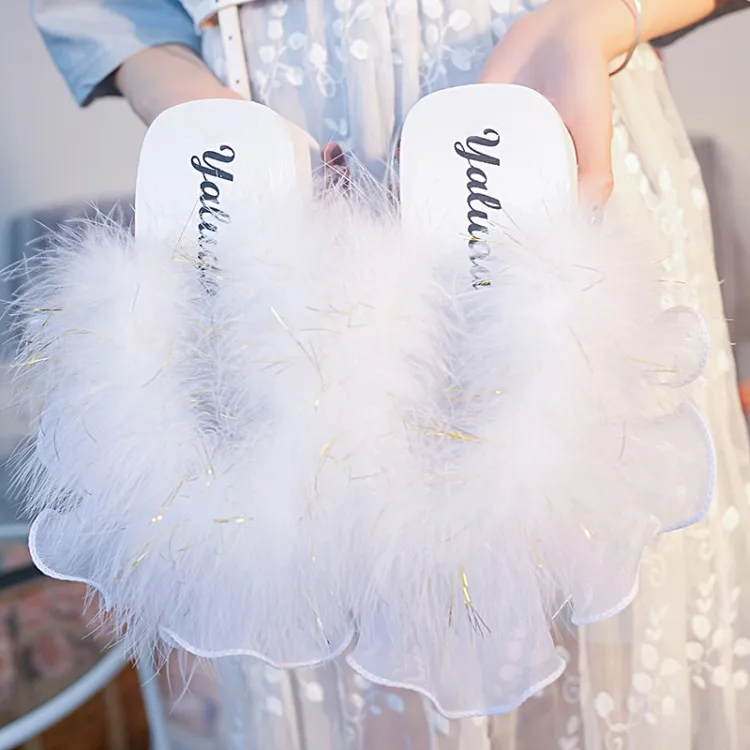 

Fur Flip Flops Women Sweet Thick Platform Wedges Sandals Ostrich Feathers Slippers 2019 Summer Platform Thongs Beach Slippers