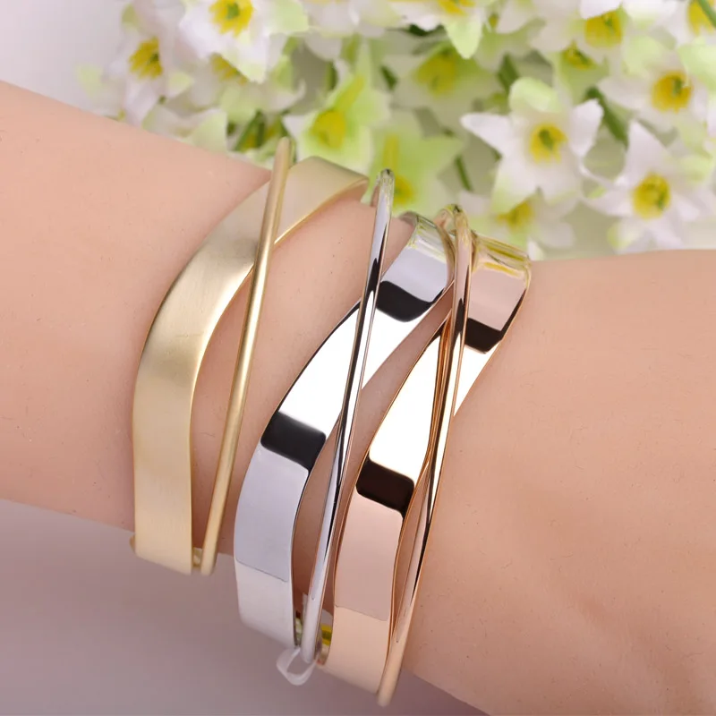 

Chic Metal Bangle Bracelet 18K Gold Plated Open Cuff Bracelets Sport Pulseira Femelle Bijouterie Minimalist Style Brand Jewelry