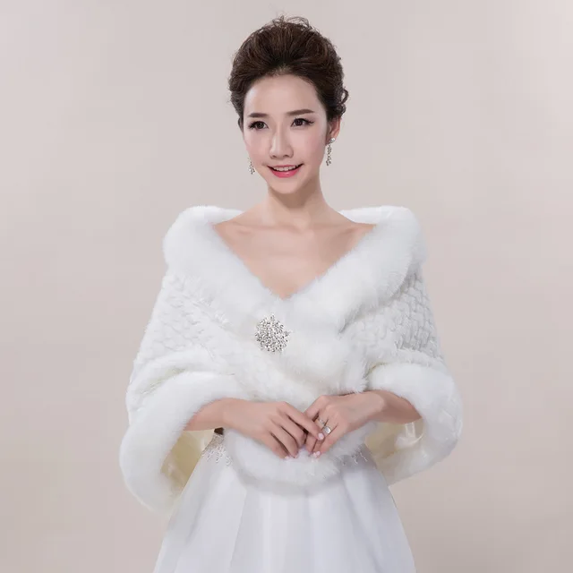 Reviews 2019 Latest Bridal Wrap With Rhinestone Winter Bolero Faux Fur Bridal Cloaks Wedding Shawl Coat Jacket For Evening Party Cheap