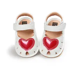 Новорожденных Обувь для младенцев с изображением сердца принцессы мягкий резиновый дно Нескользящие Обувь для малышей 2017