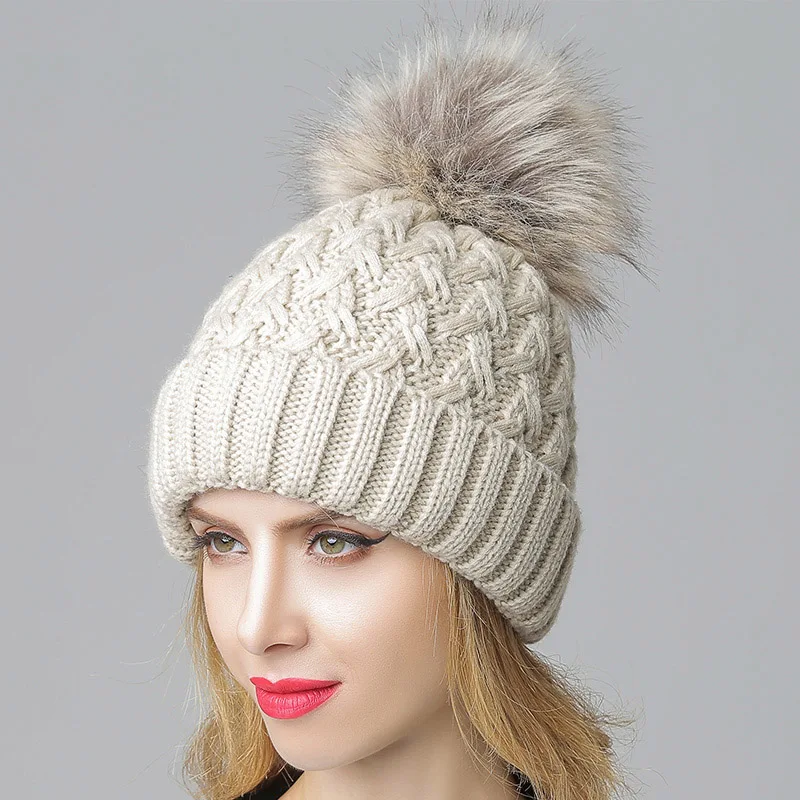 

Hat Woman Winter Solid Color Casual Skullies & Beanies Thick Warm Hats & Cap Fashion Accessories Gorras with Fleece lining