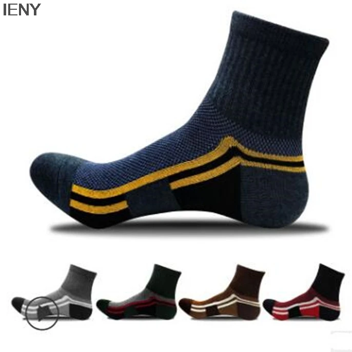 

IENY New men's tube sports socks outdoor basketball socks hiking socks