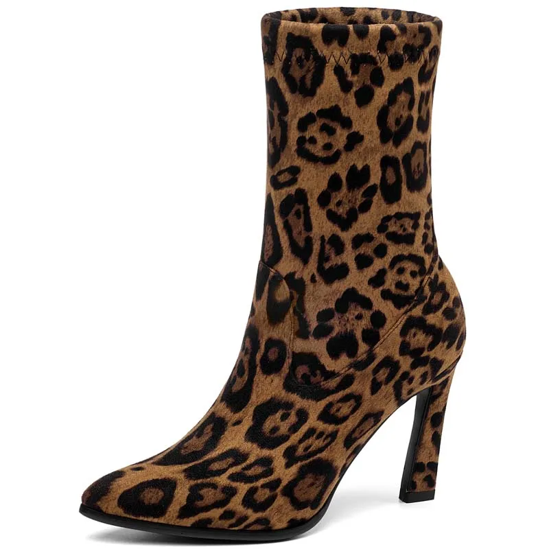 leopard brown