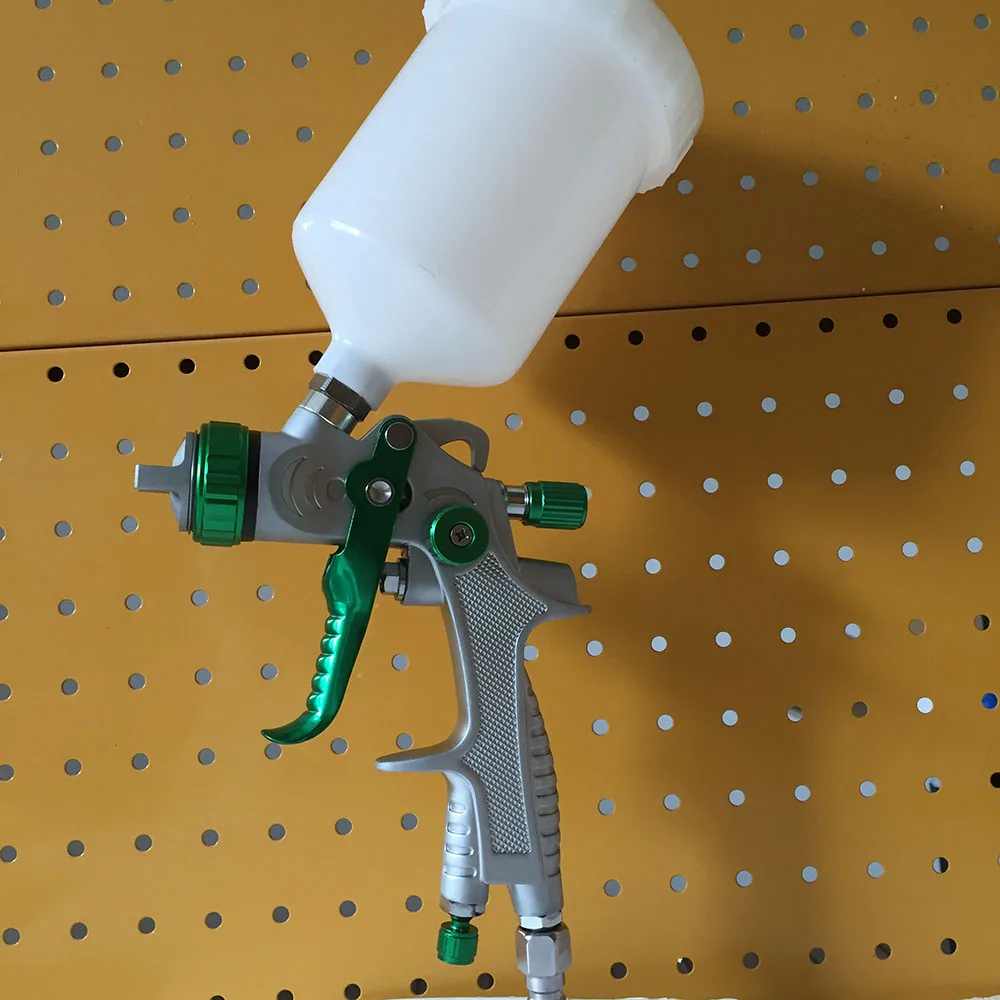 

SAT1390B free shipping spray painting machine air professional paint gun paint pressure pot professional paint sprayer