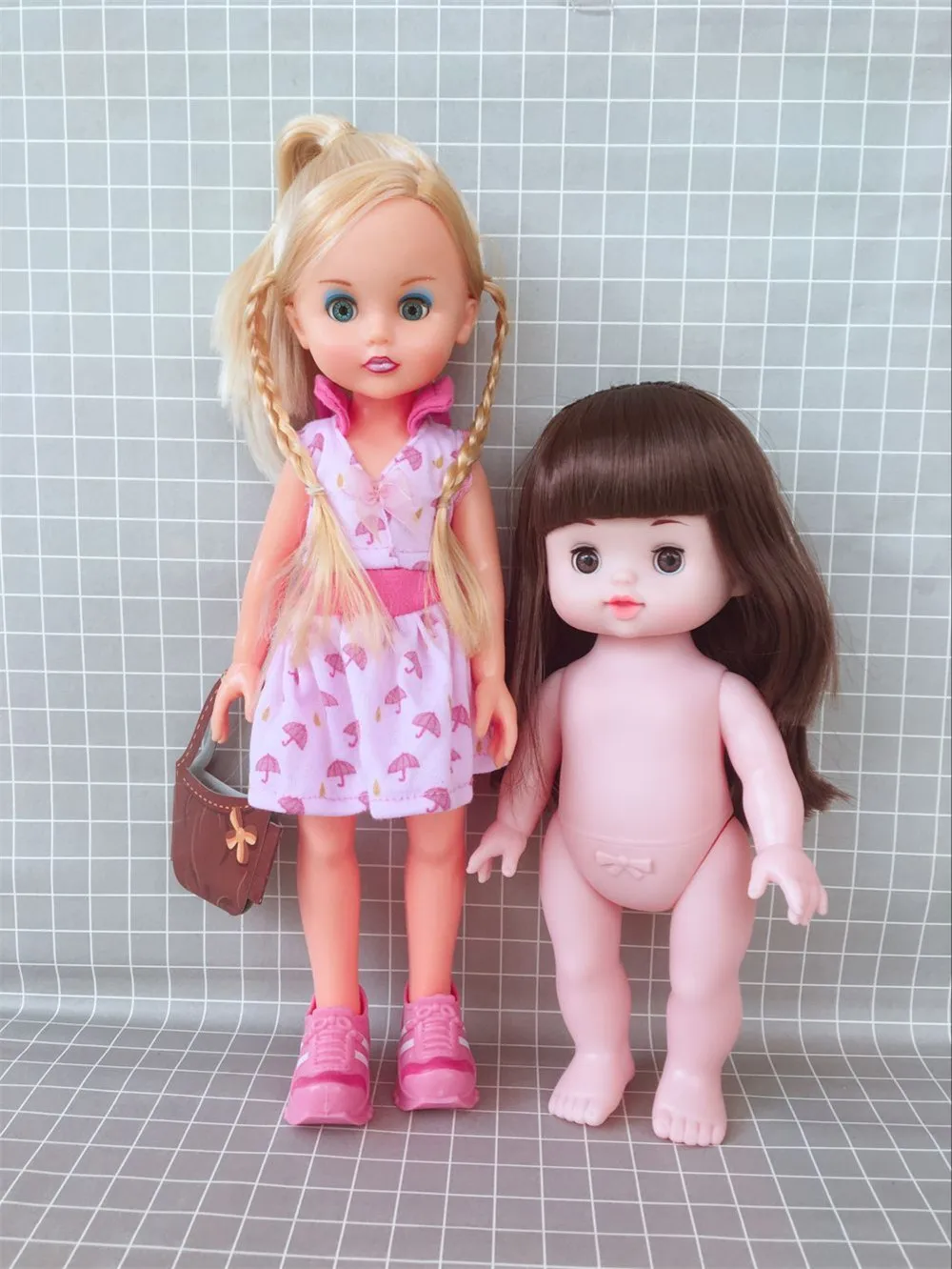 

Fat girls cutey reborn baby nude Mellchan dolls blink big eyes simulation toys change dresses hot sales lovely girls kids gifts