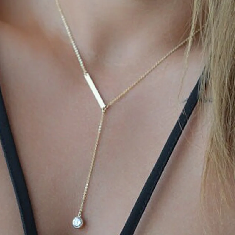 Girl's Popular Retro Alloy Sheet Metal Crystal Jewel Pendeloque Cut Short Clavicle Chain Necklaces &amp Pendants Necklace For Girls |