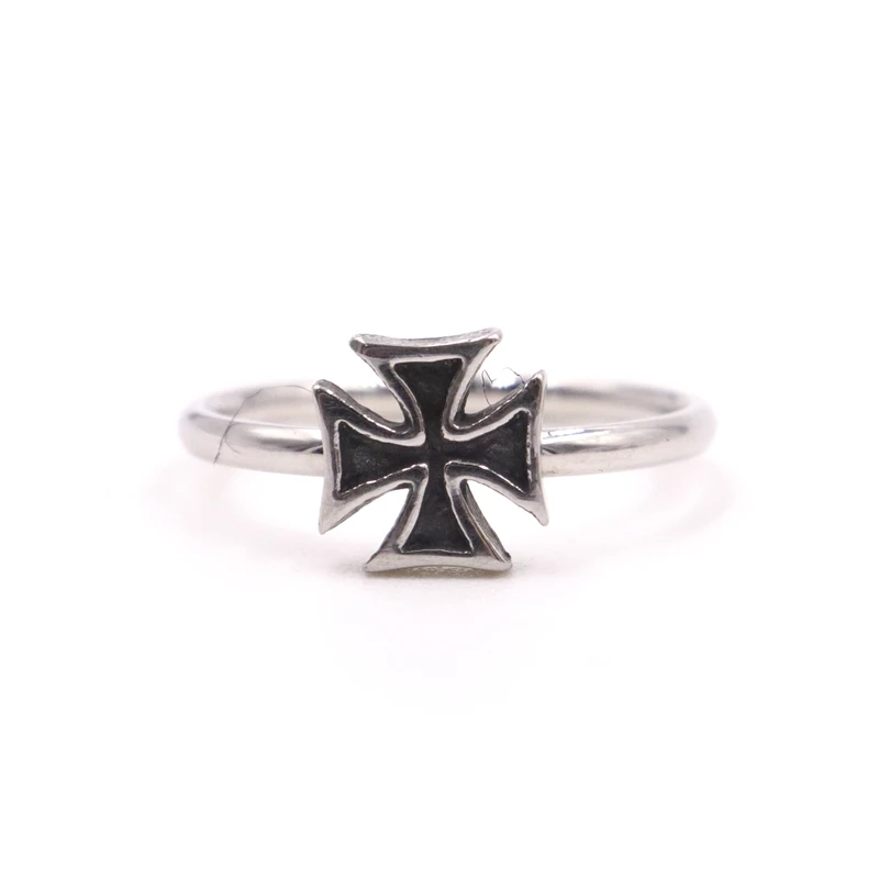 malta cross ring (1)