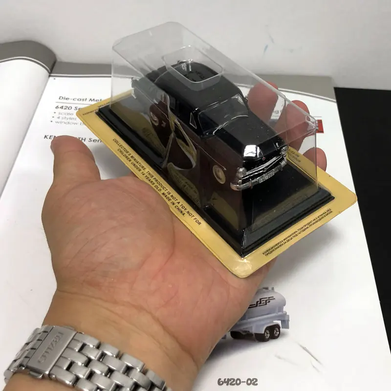 Весы IXO 1/43 для России металл 407 литье под давлением модель автомобиля игрушка