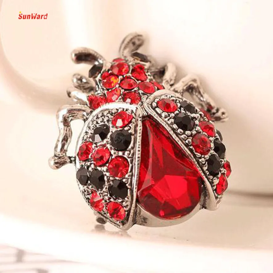 

OTOKY Ladybug Brooch Wedding Brooch Women Fashion Jewelry Brooch Pin Rhinestone Garment Accessories Birthday Gift