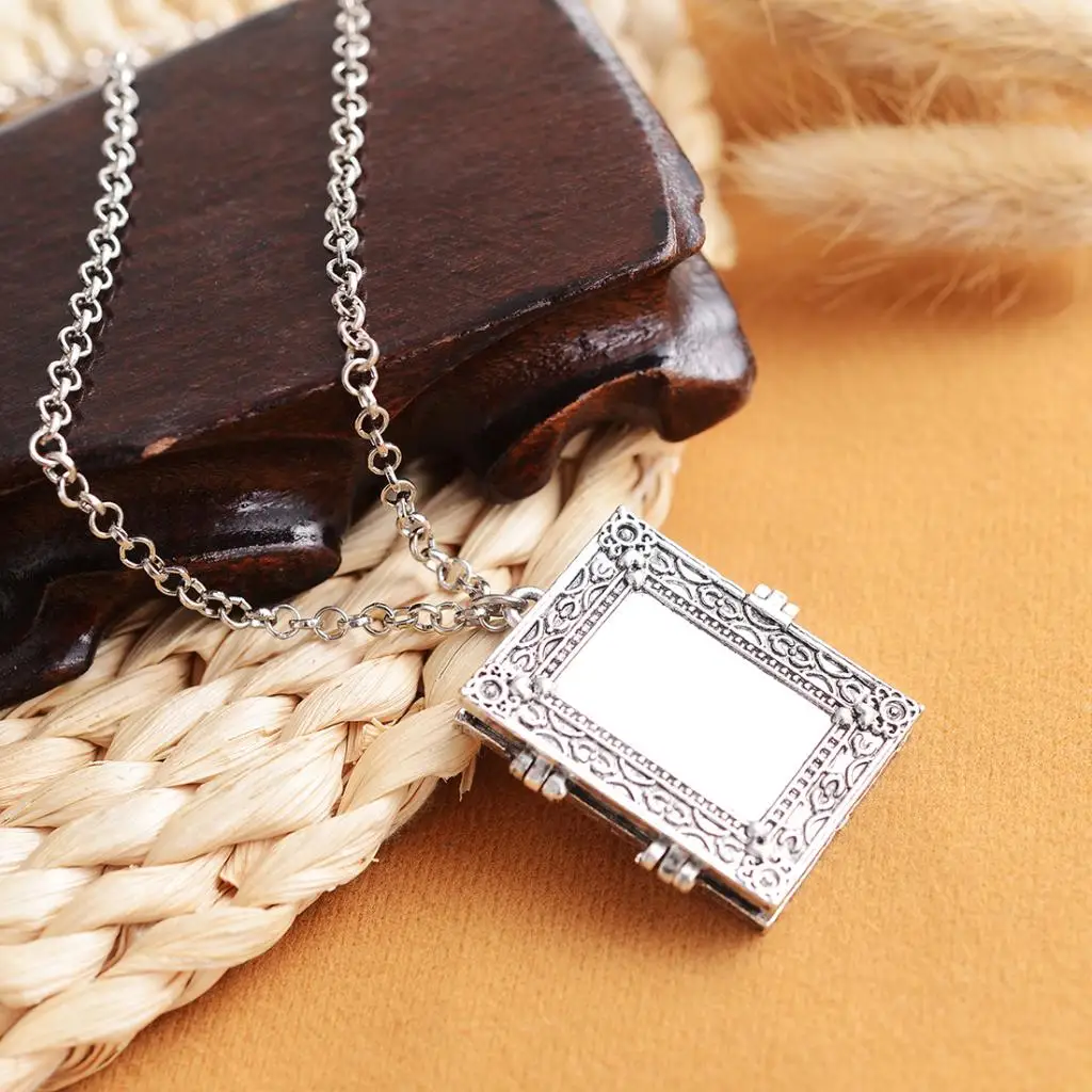 Retro Gothic Openable Square Pendant Photo Frame Box Locket Necklace Jewelry
