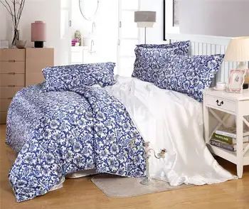 

satin silk bedding sets comforters duvet covers bedspreads twin full queen king size bedroom decor Chinese porcelain blue white