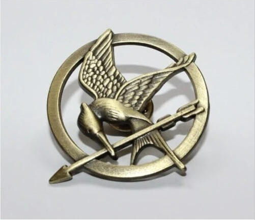 

The Hunger Games Movie Brooch New!
