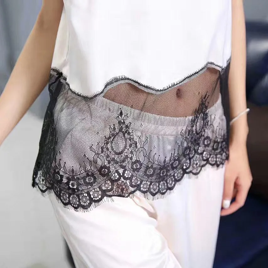 8572333627_1929359744