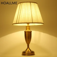Европейский металлический художественный обшивка настольные лампы для спальни прикроватная лампа ночник с лаконичным тканевым абажуром для офисного освещения