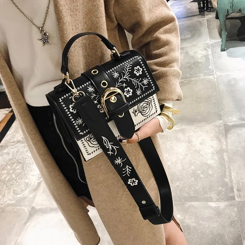 

Fashion Vintage Tote Bags For Women 2019 Luxury Handbags Women Bags Designer Female Embroidery Shoulder Messenger Bag Sac A Main