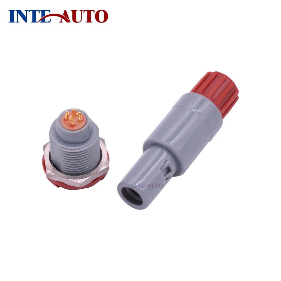 4 pole connector