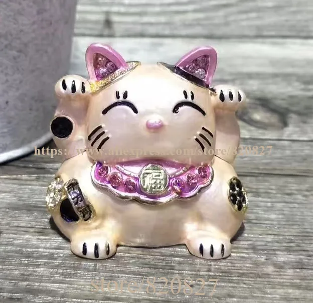 2017 New Lucky Cat Trinket Gift Box Hinged Animal Jeweled Trinket Box Cute Japan Fortune Cat Shape Earring Holder Keepsake Box