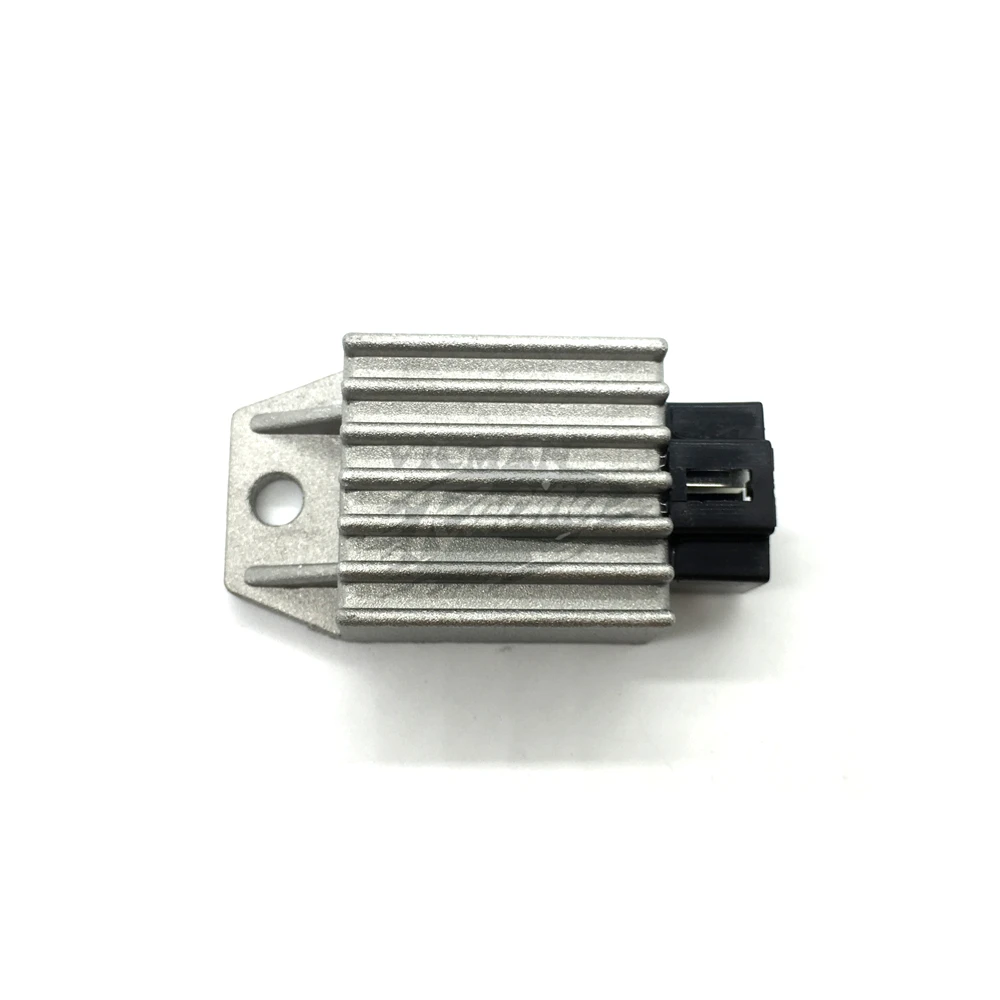 Motorcycle Scooter Voltage Regulator Rectifier 12V 4Pin fit for Buggie with GY6 50cc 125cc 150cc CD70 Moped Scooter ATV Gokarts