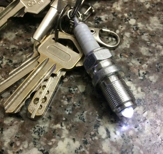 100PCS Car Auto Parts Women Men Key Chain Novelty LED Keychain Spark Plug Mini Outside Holder Unisex | Украшения и аксессуары