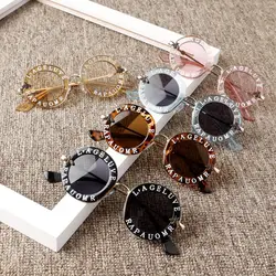 2019 новые модные солнцезащитные очки для маленьких девочек и мальчиков, однотонные солнцезащитные очки с надписью, 7 цветов