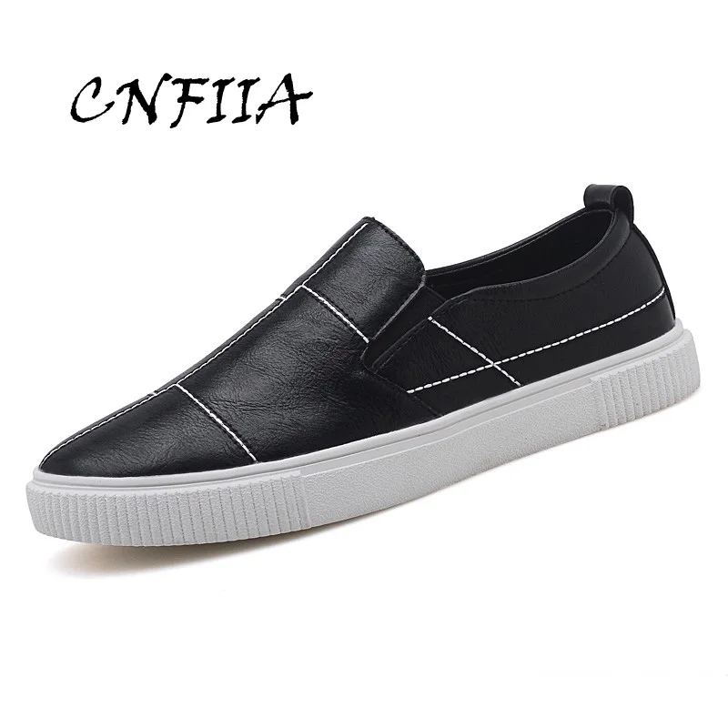 CNFIIA الرجال الأحذية الجلدية زلة على الذكور تزلج الأحذية البني أسود رمادي رجل الأحذية مريحة الأزياء العلامة التجارية المشي الخريف 2018