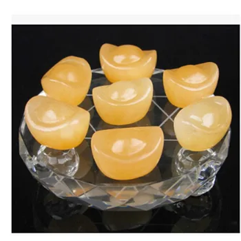 

Seven array of natural topaz ornaments meters